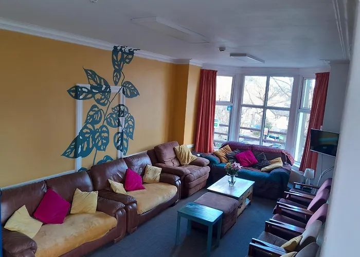 Woodlands CentreHostel